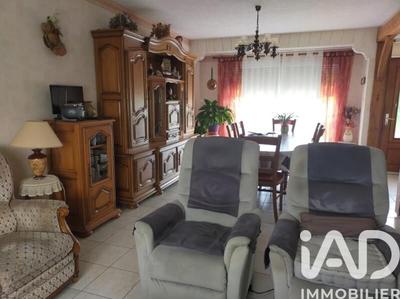 Maison - 140 m² - 5 pièces