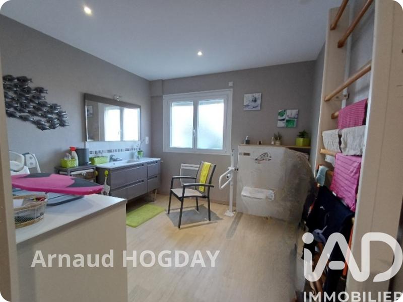 Maison - 167 m² - 7 pièces