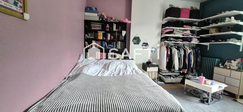 Maison - 196 m² - 9 pièces