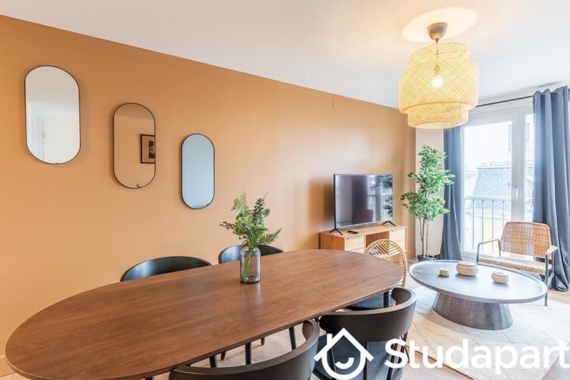 Chambre - 9 m² - 1 pièce