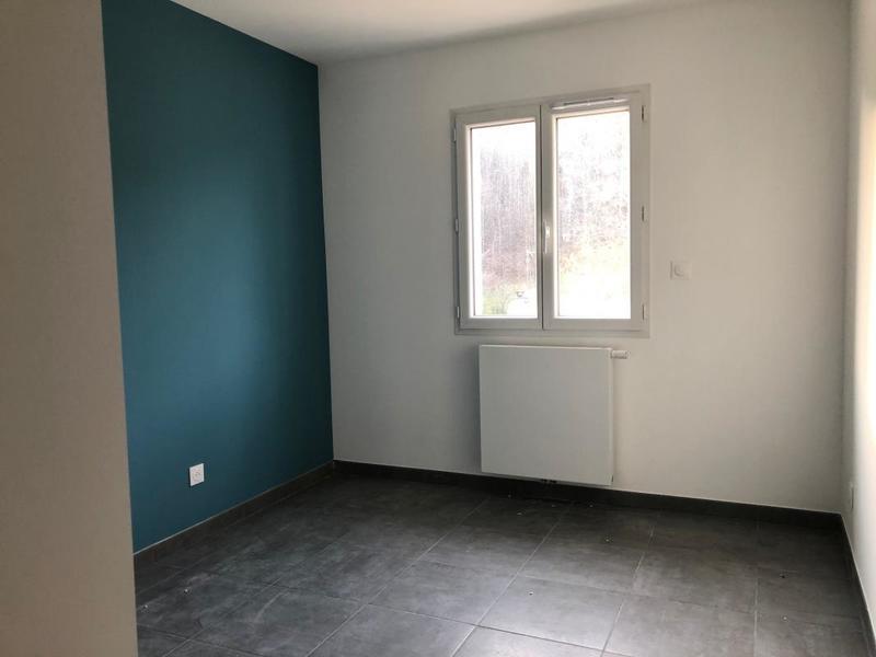 Maison - 1 150 m² - 4 pièces