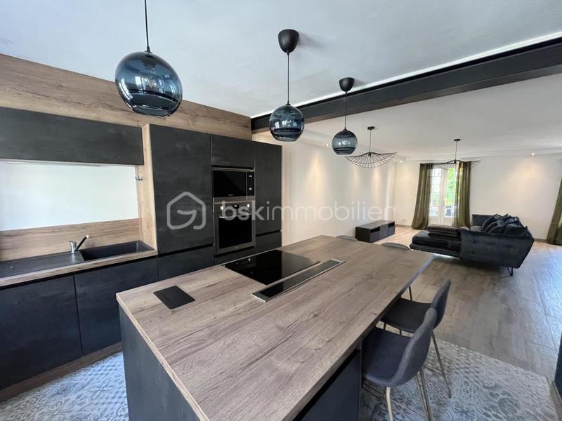 Maison de village - 104 m² - 2 pièces