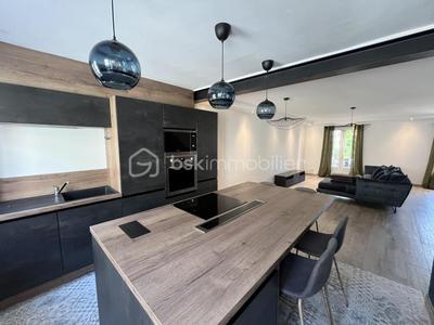 Maison de village - 104 m² - 2 pièces