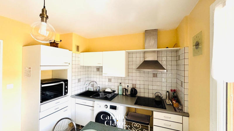 Appartement - 82 m² - 4 pièces