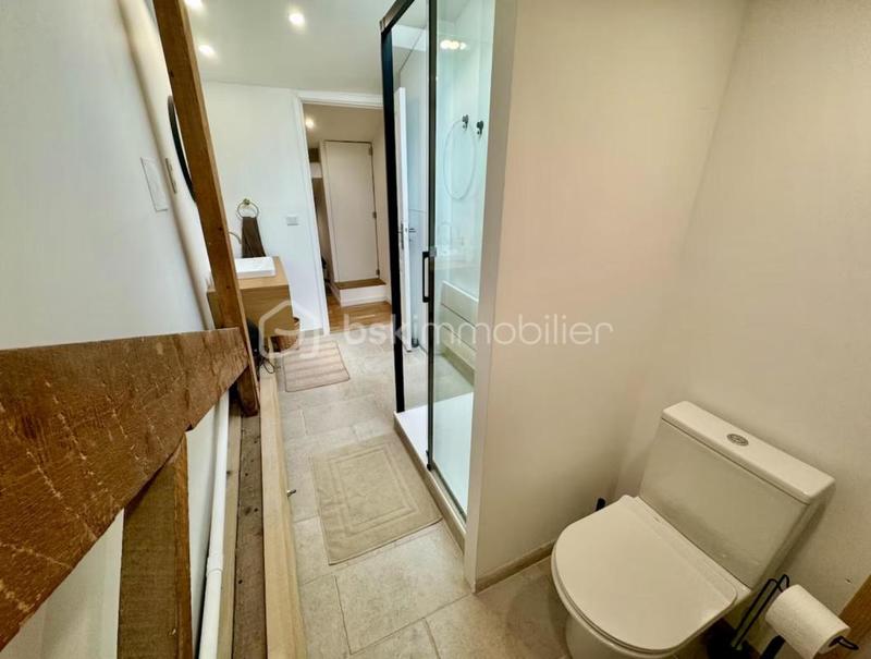 Maison traditionnelle - 160 m² - 5 pièces