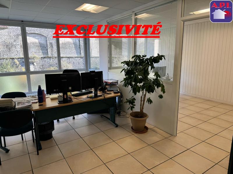 Bureau - 338 m²