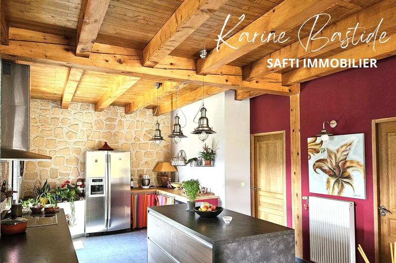 Maison - 155 m² - 7 pièces