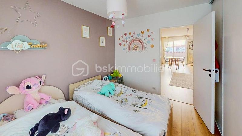 Appartement - 75 m² - 4 pièces