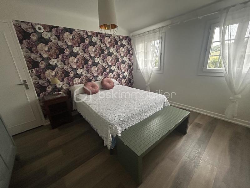 Villa - 187 m² - 6 pièces