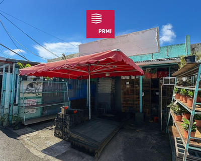 Local commercial - 240 m² - 4 pièces