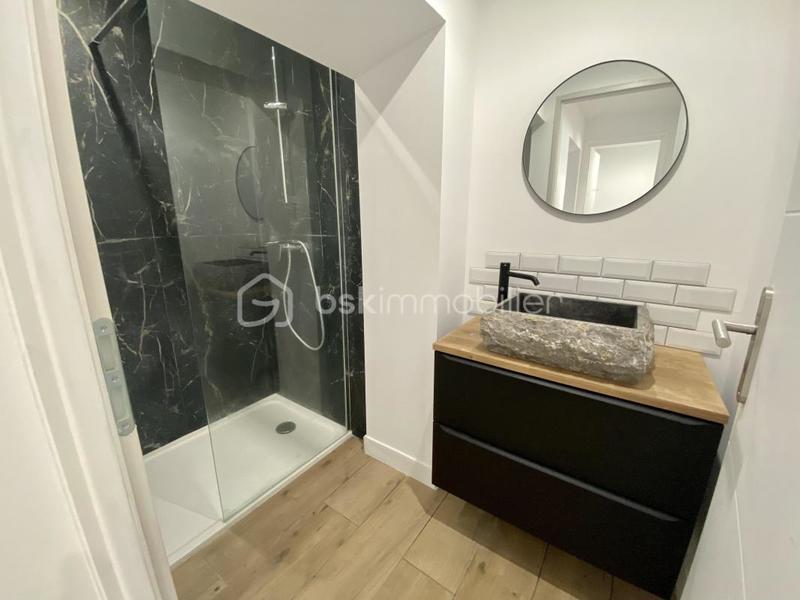 Immeuble - 118 m² - 6 pièces