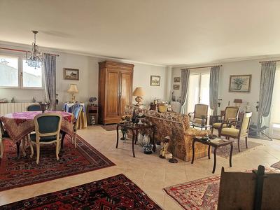 Villa - 131 m² - 4 pièces