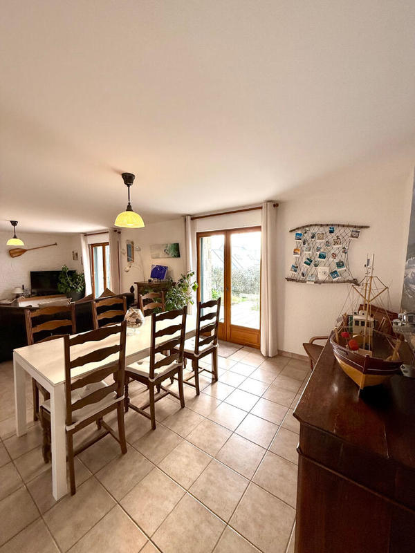 Maison - 147 m² - 7 pièces