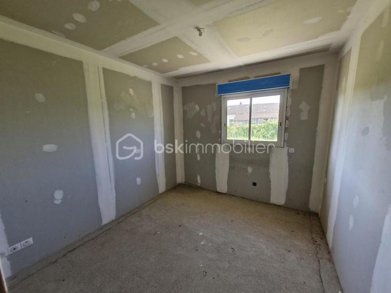 Maison traditionnelle - 100 m² - 4 pièces