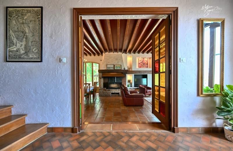 Maison - 195 m² - 6 pièces