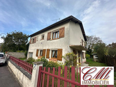 Maison ancienne - 175 m² - 8 pièces