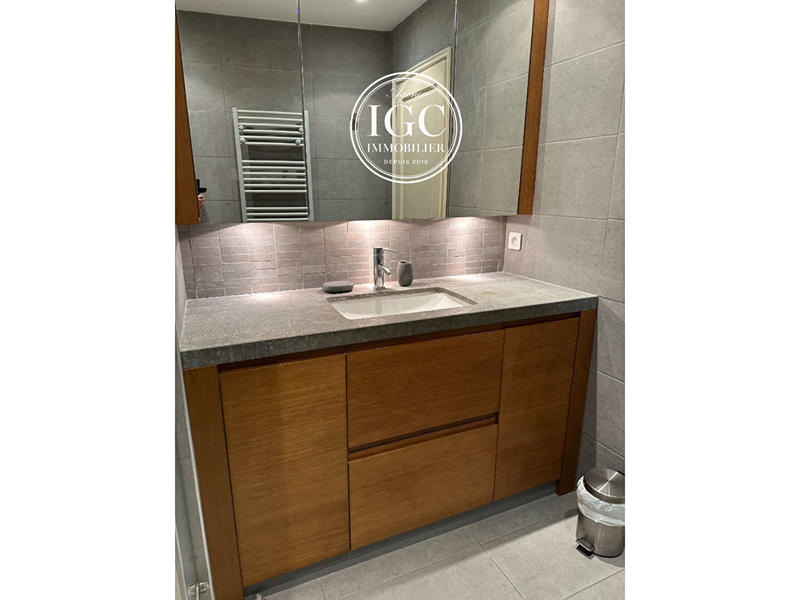 Appartement - 68 m² - 3 pièces