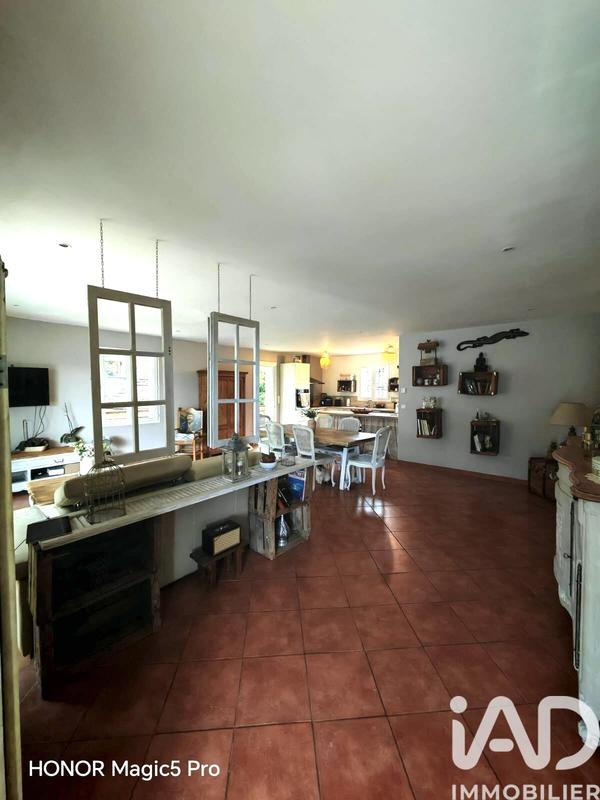 Maison - 156 m² - 8 pièces