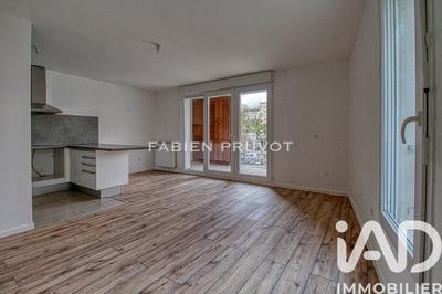 Appartement - 64 m² - 4 pièces