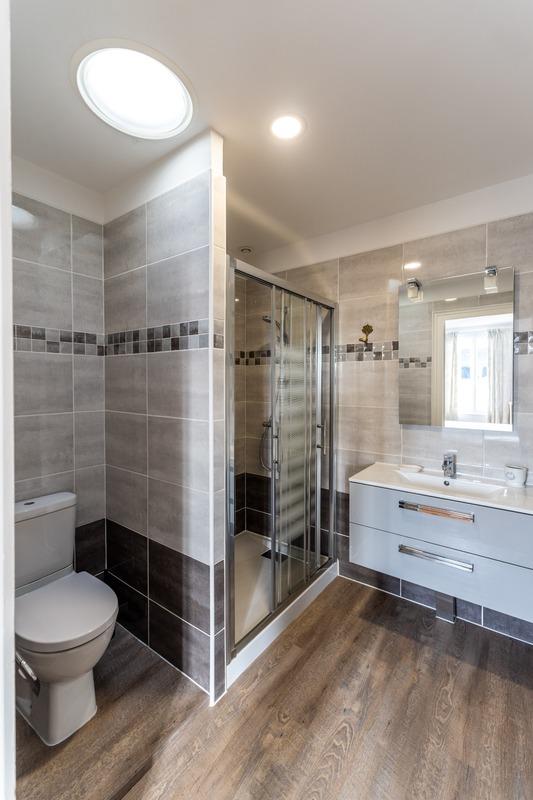 Maison - 346 m² - 10 pièces