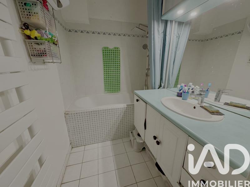 Appartement - 82 m² - 4 pièces