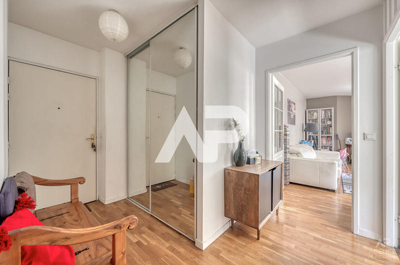 Appartement - 56 m² - 2 pièces