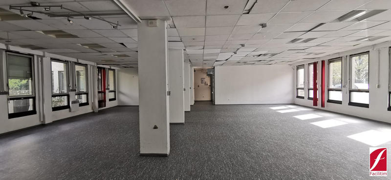 Bureau - 450 m²