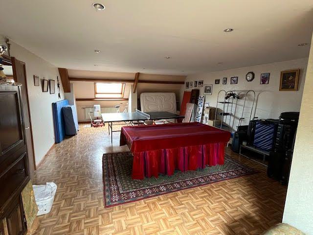 Maison - 259 m² - 5 pièces