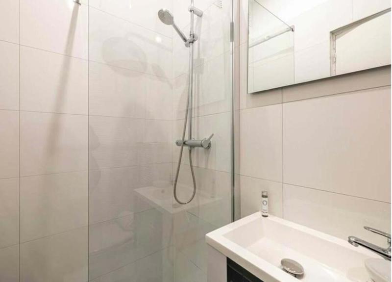 Immeuble - 275 m² - 17 pièces