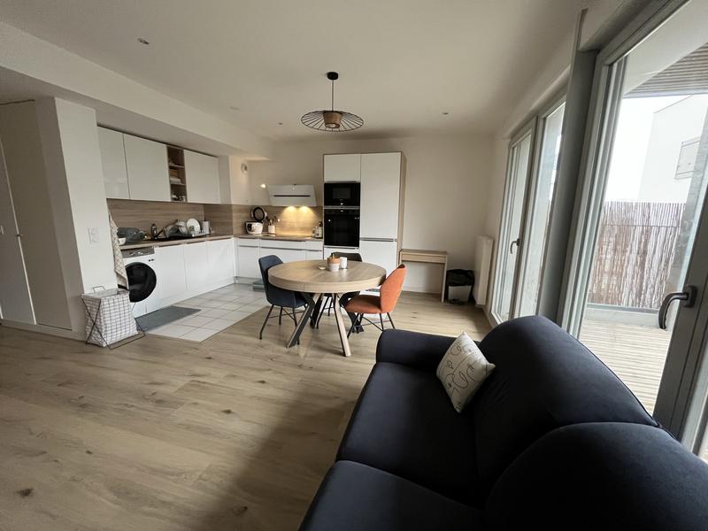 Appartement - 76 m² - 4 pièces