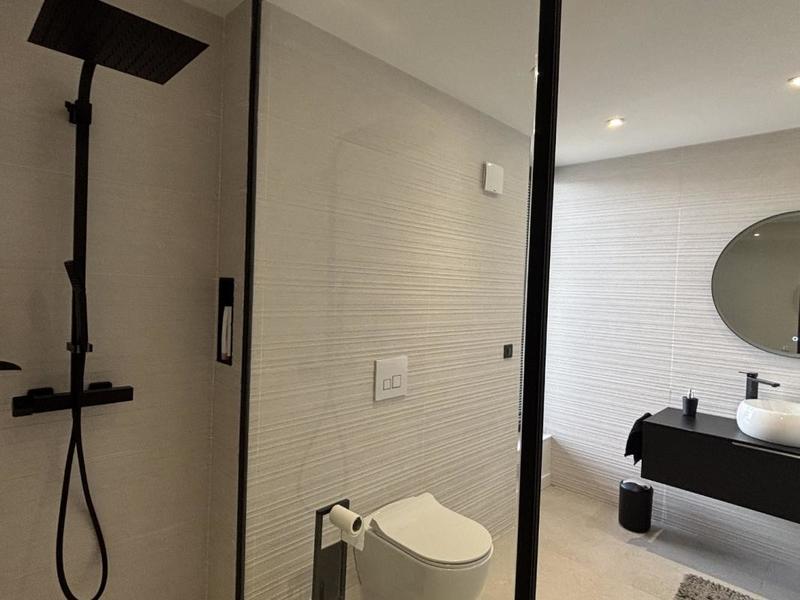 Maison d'architecte - 211 m² - 6 pièces