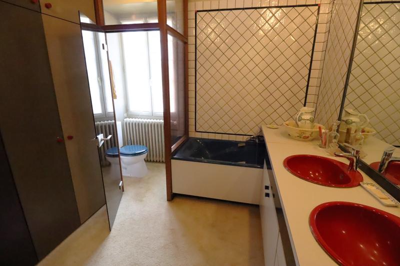 Maison - 194 m² - 5 pièces