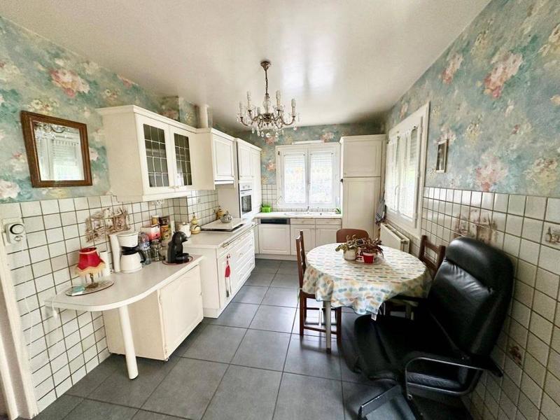 Maison de village - 90 m² - 6 pièces