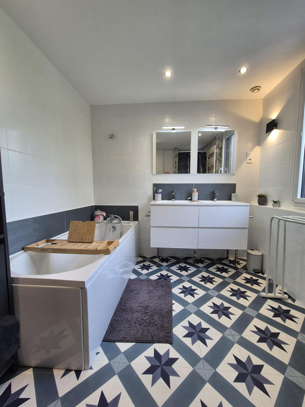 Maison - 160 m² - 7 pièces