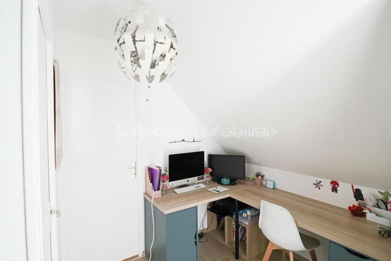 Maison - 98 m² - 6 pièces