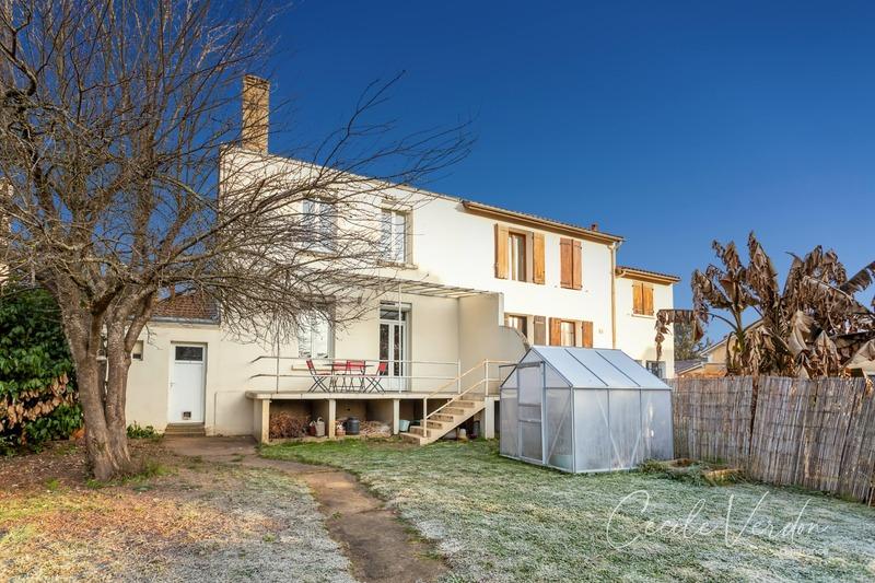 Maison de ville - 98 m² - 4 pièces