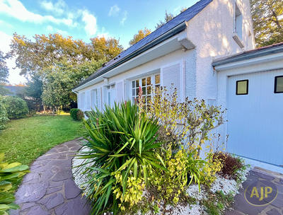 Maison - 124 m² - 6 pièces