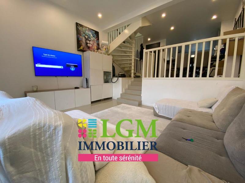 Appartement - 119 m² - 6 pièces