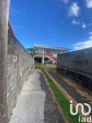 Maison - 300 m² - 10 pièces