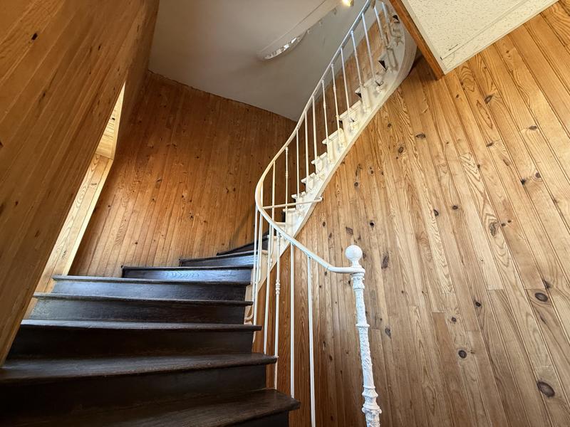 Appartement - 114 m² - 5 pièces