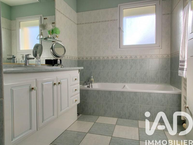 Maison - 131 m² - 5 pièces