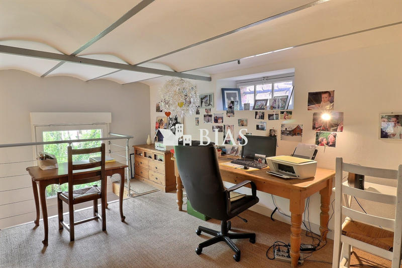 Maison ancienne - 225 m² - 7 pièces