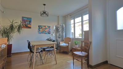 Maison - 139 m² - 8 pièces