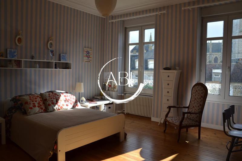 Maison - 160 m² - 8 pièces