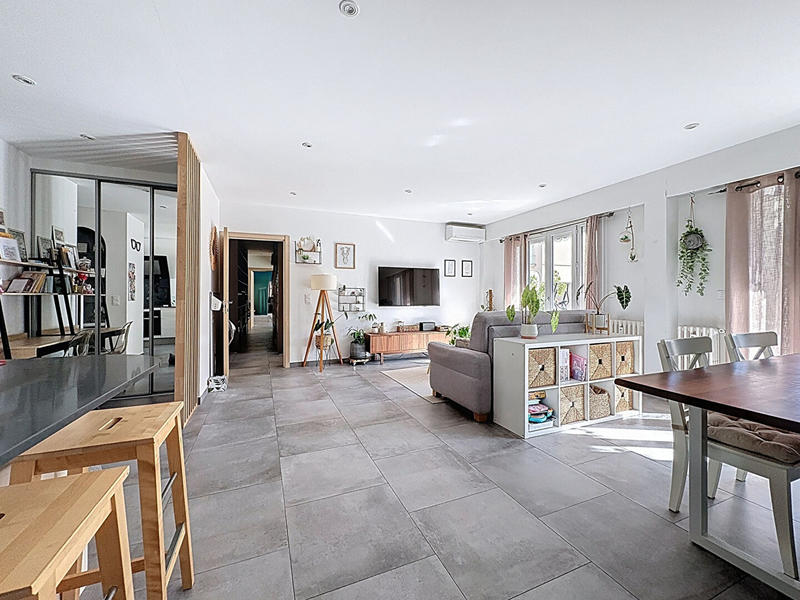 Appartement - 86 m² - 3 pièces