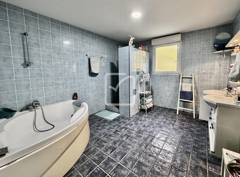 Maison - 125 m² - 5 pièces