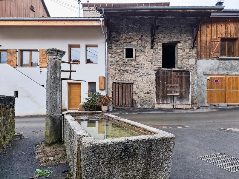 Grange - 56 m² - 3 pièces