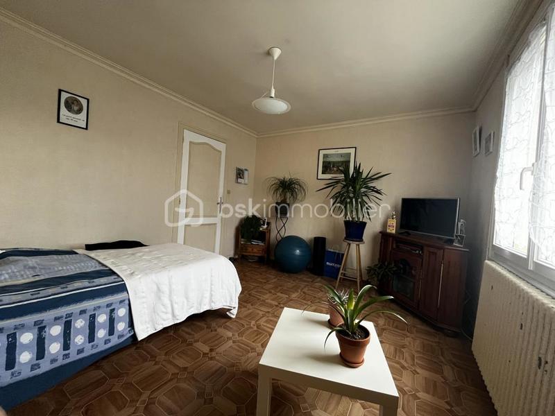 Maison traditionnelle - 90 m² - 5 pièces