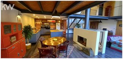 Maison - 206 m² - 7 pièces