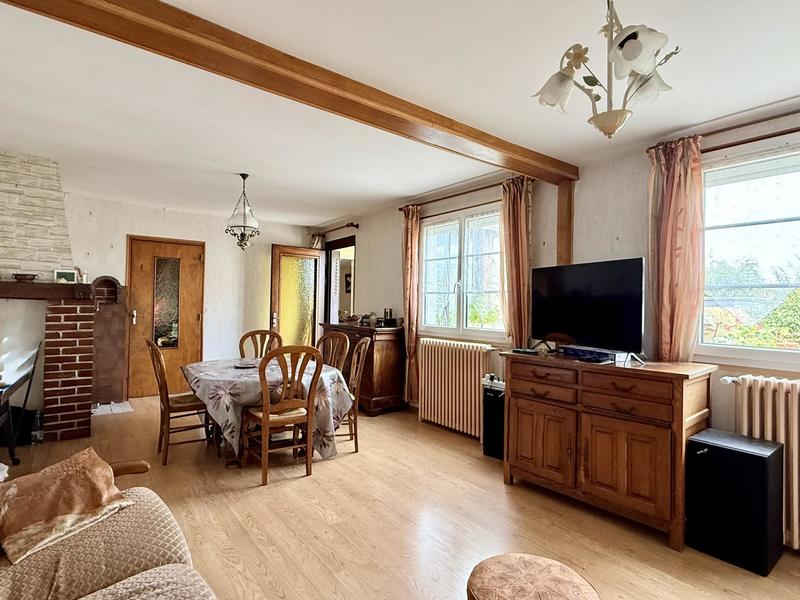 Maison - 145 m² - 6 pièces